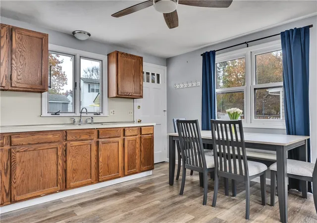 Photo 4 of Single family home for sale at 89 Spice Bush Trl, Narragansett, RI 02882 | MLS# 1422693 | Listing updated on 2026-10-19