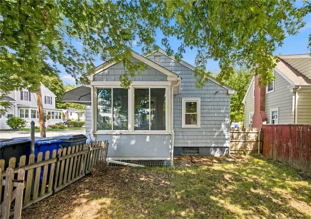 Photo 25 of Single family home for sale at 274 Whitford Ave, Providence, RI 02908 | MLS# 1422698 | Listing updated on 2026-09-12