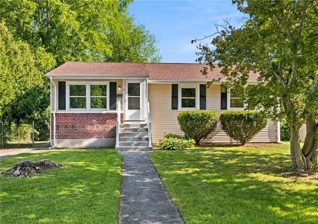Photo 3 of Single family home for sale at 9 Atlantic Ave, North Providence, RI 02904 | MLS# 1422714 | Listing updated on 2026-10-02