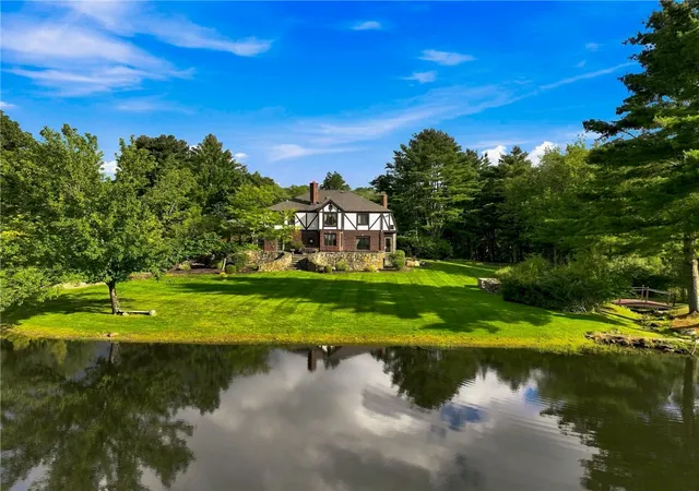 Photo 2 of Single family home for sale at 835 Snake Hl Rd, North Scituate, RI 02857 | MLS# 1422691 | Listing updated on 2026-09-11