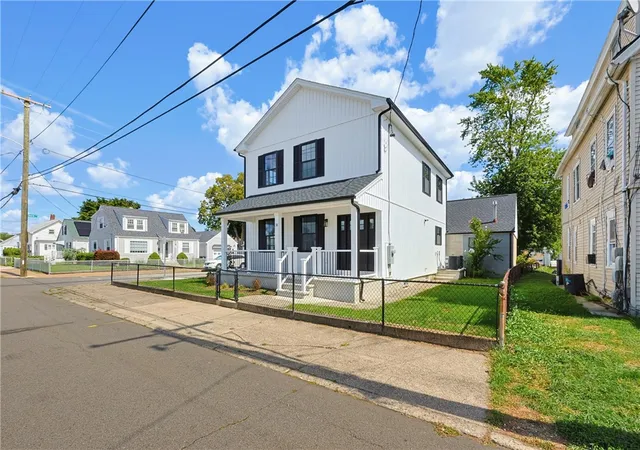 Photo 2 of Single family home for sale at 38 Ashburne St, Pawtucket, RI 02861 | MLS# 1422688 | Listing updated on 2026-10-07