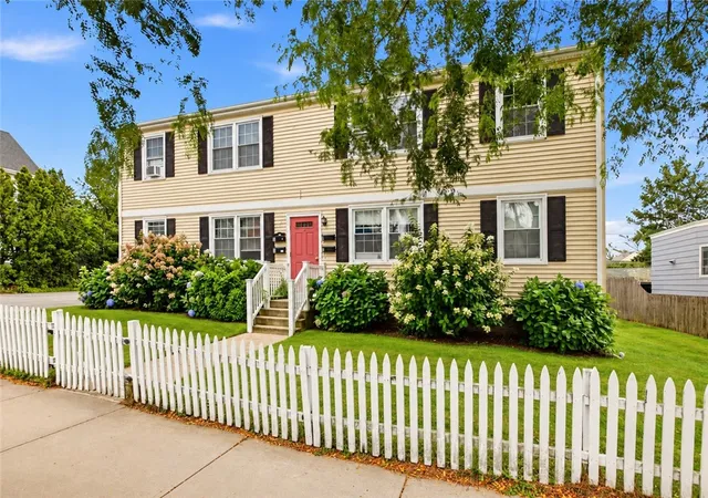 Photo 1 of Condo for sale at 45 Hammond St #3, Newport, RI 02840 | MLS# 1422797 | Listing updated on 2026-09-12