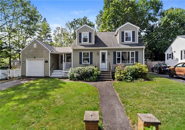 Single family home for sale at 132 Davis Ave, Cranston, RI 02910 | MLS# 1422507