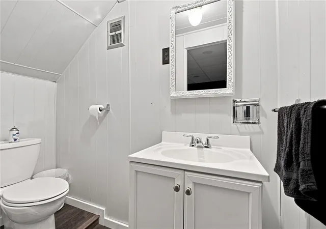 Photo 35 of Sale Pending at 6 Flanders St, Johnston, RI 02919 | MLS# 1422703 | Listing updated on 2026-09-28