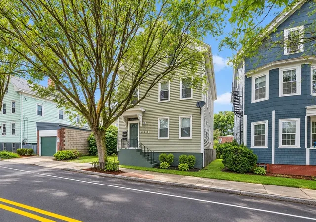 Photo 3 of Condo for sale at 510 Wickenden St #3, Providence, RI 02903 | MLS# 1421744 | Listing updated on 2026-10-16