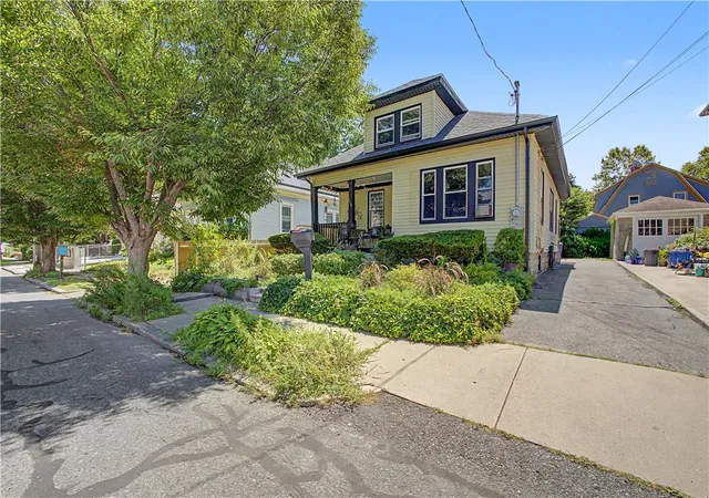 Photo 3 of Single family home for sale at 168 Calla St, Providence, RI 02905 | MLS# 1422837 | Listing updated on 2026-09-28
