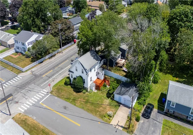 Photo 3 of Single family home for sale at 53 Wampanoag Trl, Riverside, RI 02915 | MLS# 1422855 | Listing updated on 2026-10-07