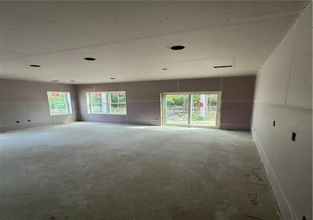 Photo 2 of Condo for sale at 10 College Hl, Warwick, RI 02886 | MLS# 1422827 | Listing updated on 2026-09-11