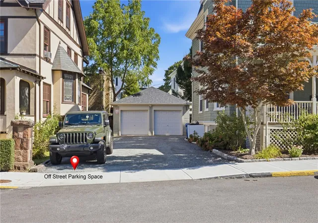 Photo 2 of Condo for sale at 8 Everett St #3, Newport, RI 02840 | MLS# 1422863 | Listing updated on 2026-09-12