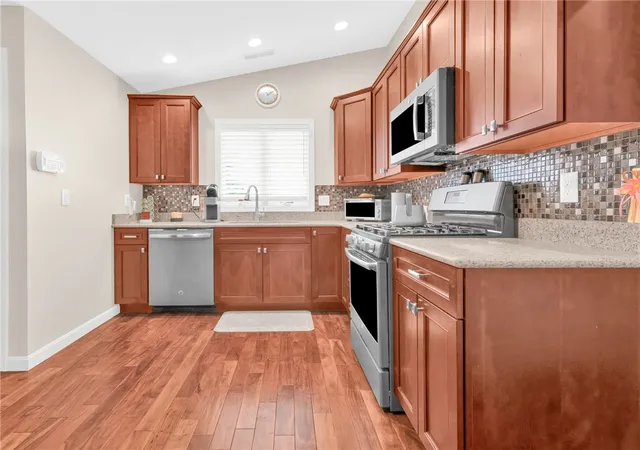 Photo 3 of Sale Pending at 3 Quail Ridge Rd, North Providence, RI 02904 | MLS# 1422880 | Listing updated on 2026-10-03
