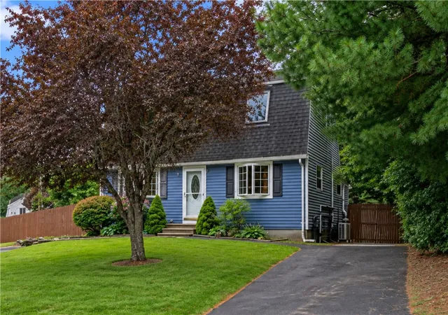 Photo 3 of Sale Pending at 2 Medieval Way, West Warwick, RI 02893 | MLS# 1422873 | Listing updated on 2026-09-20