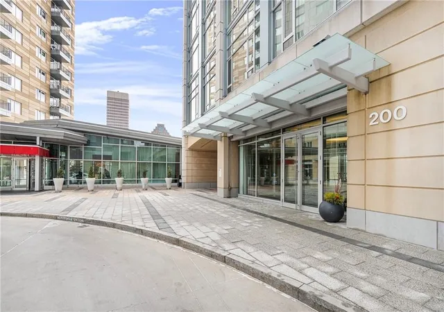 Photo 2 of Condo for sale at 200 Exchange St #1512, Providence, RI 02903 | MLS# 1422705 | Listing updated on 2026-09-13