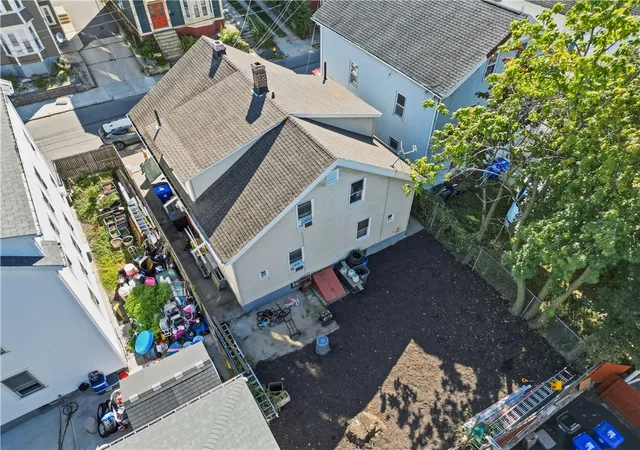 Sale Pending at 32 Ruggles St, Providence, RI 02908 | MLS# 1422918 | Listing updated on 2026-09-27