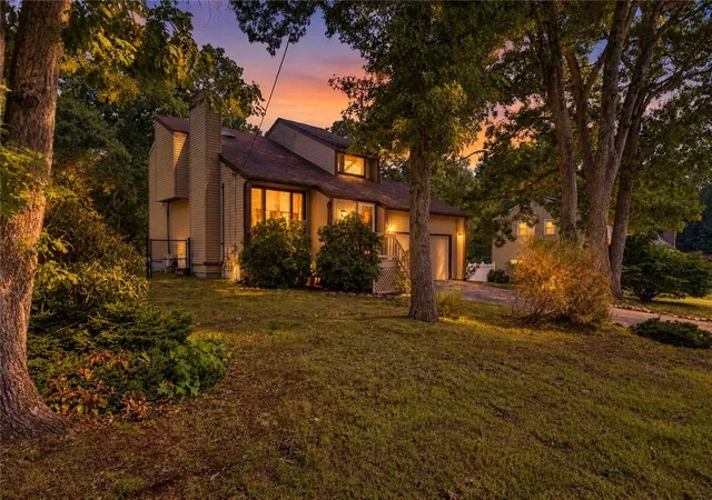 Photo 1 of Single family home for sale at 9 Eastgate Dr, Coventry, RI 02816 | MLS# 1422883 | Listing updated on 2026-09-13