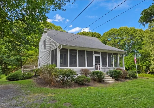 Photo 1 of Single family home for sale at 30 Earle Dr, North Kingstown, RI 02852 | MLS# 1422844 | Listing updated on 2026-09-13