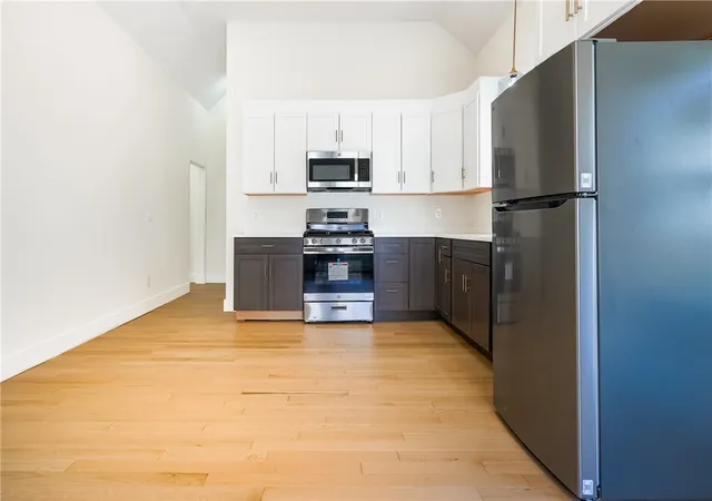Photo 3 of Single family home for sale at 112 Hendrick St, Providence, RI 02908 | MLS# 1421247 | Listing updated on 2026-09-12