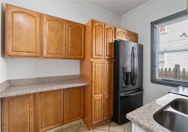Photo 4 of Sale Pending at 294 Admiral St, Providence, RI 02908 | MLS# 1422959 | Listing updated on 2026-10-03