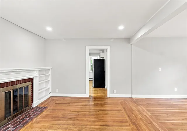 Photo 2 of Sale Pending at 31 Rowan St, Providence, RI 02908 | MLS# 1423002 | Listing updated on 2026-10-14