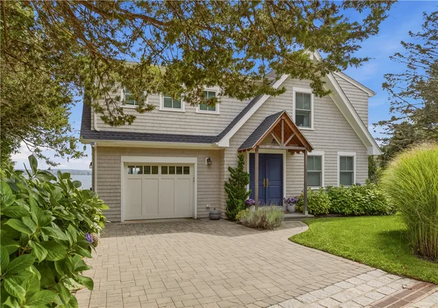 Photo 1 of Single family home for sale at 81 Bayside Ave, Portsmouth, RI 02871 | MLS# 1413098 | Listing updated on 2026-09-12