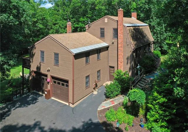 Single family home for sale at 245 Albee Rd, Uxbridge, MA 01569 | MLS# 1423019
