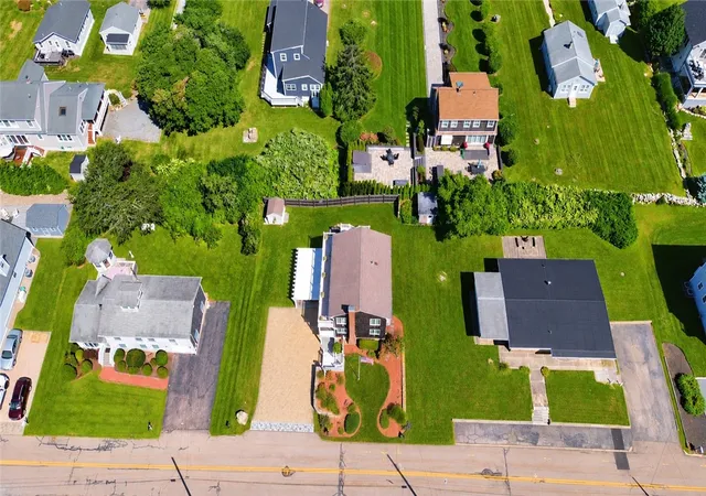 Photo 3 of Single family home for sale at 63 Saltaire Ave, Narragansett, RI 02882 | MLS# 1422781 | Listing updated on 2026-10-07