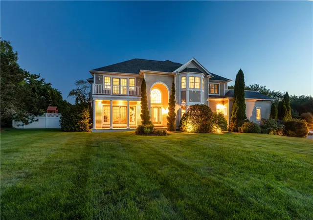 Photo 1 of Single family home for sale at 180 Cottontail Dr, Portsmouth, RI 02871 | MLS# 1422537 | Listing updated on 2026-09-11