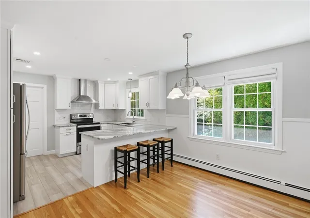 Photo 3 of Single family home for sale at 565 Shippeetown Rd, East Greenwich, RI 02818 | MLS# 1423063 | Listing updated on 2026-09-22