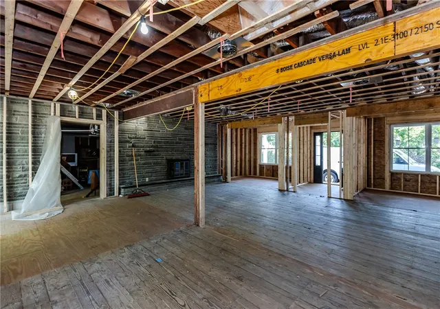 Photo 4 of Single family home for sale at 381 Angell Rd, Lincoln, RI 02865 | MLS# 1420991 | Listing updated on 2026-09-11