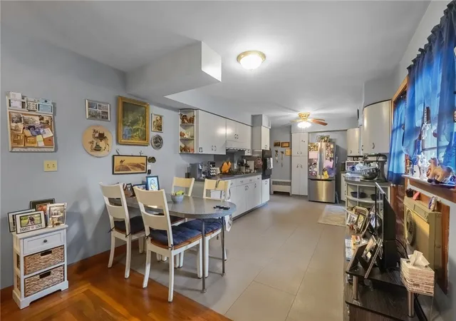 Photo 2 of Single family home for sale at 136 Earl Ave, Riverside, RI 02915 | MLS# 1423023 | Listing updated on 2026-10-03