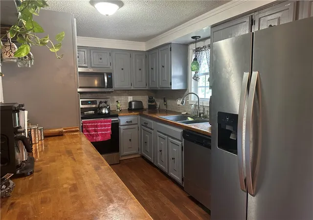 Photo 2 of Single family home for sale at 15 Riverview Dr, Wood River Junction, RI 02894 | MLS# 1423033 | Listing updated on 2026-10-05
