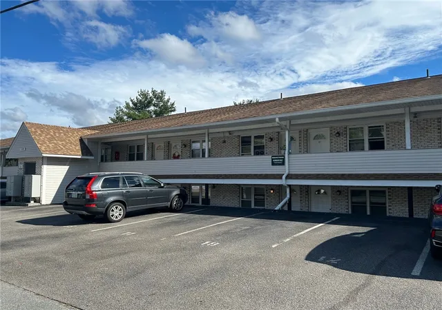 Photo 2 of Condo for sale at 20 Hurdis St #18, North Providence, RI 02904 | MLS# 1423078 | Listing updated on 2026-09-11