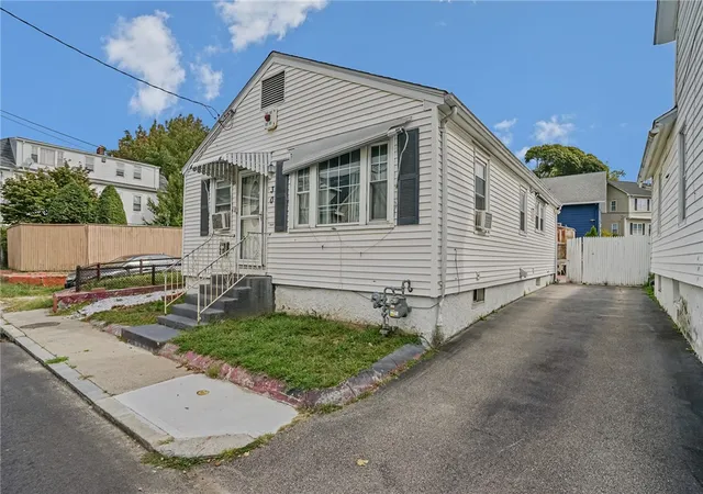 Photo 2 of Single family home for sale at 30 Touro St, Providence, RI 02904 | MLS# 1423084 | Listing updated on 2026-09-11