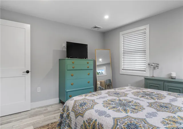 Photo 2 of Single family home for sale at 3 Pauline St, Westerly, RI 02891 | MLS# 1423135 | Listing updated on 2026-10-03