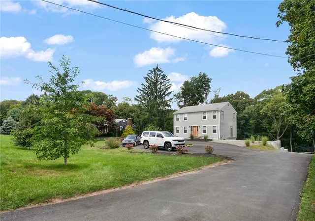 Photo 3 of Single family home for sale at 151 Hope Rd, Cranston, RI 02921 | MLS# 1422815 | Listing updated on 2026-10-01