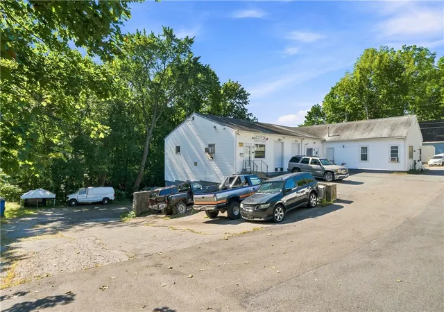 Photo 2 of Multi family home for sale at 168 Rockland Ave, Woonsocket, RI 02895 | MLS# 1423100 | Listing updated on 2026-09-12