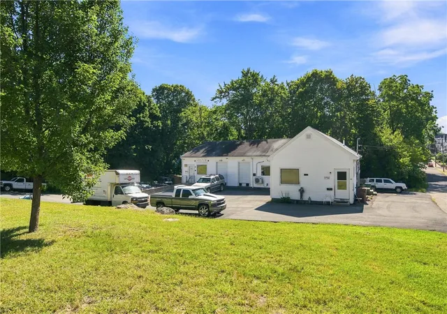 Photo 2 of Multi family home for sale at 168 Rockland Ave, Woonsocket, RI 02895 | MLS# 1423100 | Listing updated on 2026-09-12