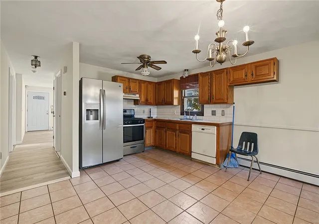 Photo 3 of Sale Pending at 29 Stillwater Ave, Providence, RI 02908 | MLS# 1423183 | Listing updated on 2026-09-17