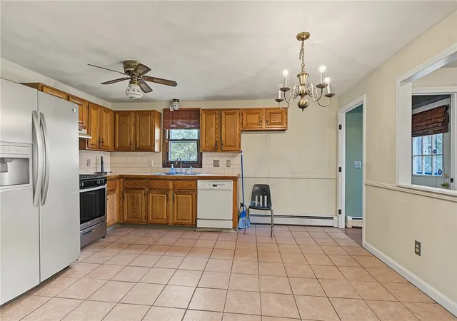 Photo 4 of Sale Pending at 29 Stillwater Ave, Providence, RI 02908 | MLS# 1423183 | Listing updated on 2026-09-17