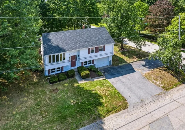 Photo 3 of Sale Pending at 614 Bound Rd, Woonsocket, RI 02895 | MLS# 1423262 | Listing updated on 2026-10-05