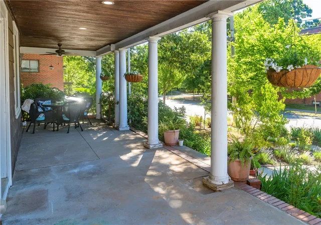 Single family home for sale at 173 Lexington Ave, Providence, RI 02907 | MLS# 1423301 | Listing updated on 2026-09-28