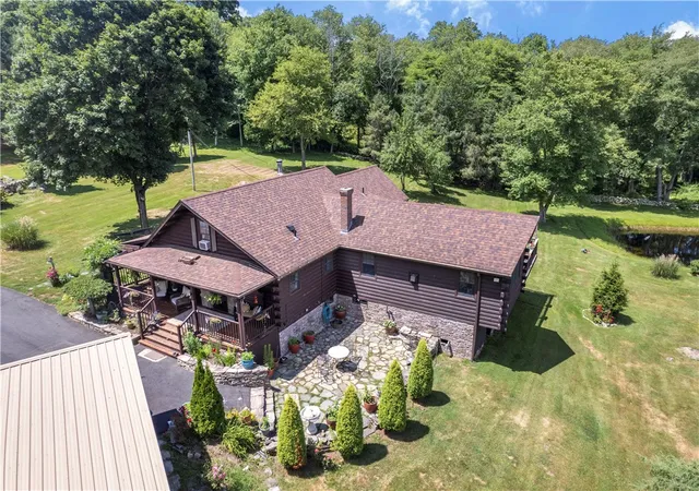 Photo 3 of Single family home for sale at 84 Dark Lantern Hl Rd, Danielson, CT 06239 | MLS# 1423322 | Listing updated on 2026-09-14