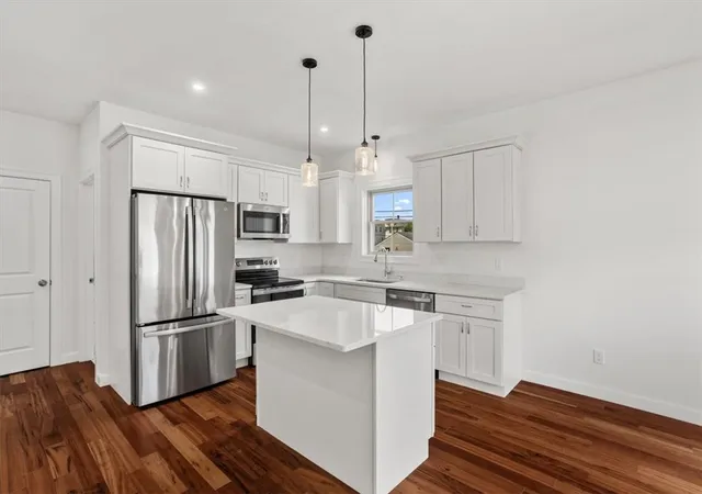 Photo 3 of Condo for sale at 11 Stone St #E, Providence, RI 02904 | MLS# 1423334 | Listing updated on 2026-10-03