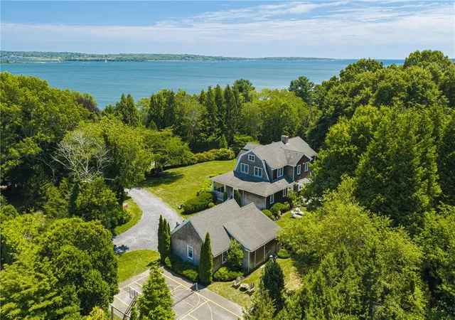 Photo 1 of Single family home for sale at 125 Waterway, Saunderstown, RI 02874 | MLS# 1423199 | Listing updated on 2026-10-17