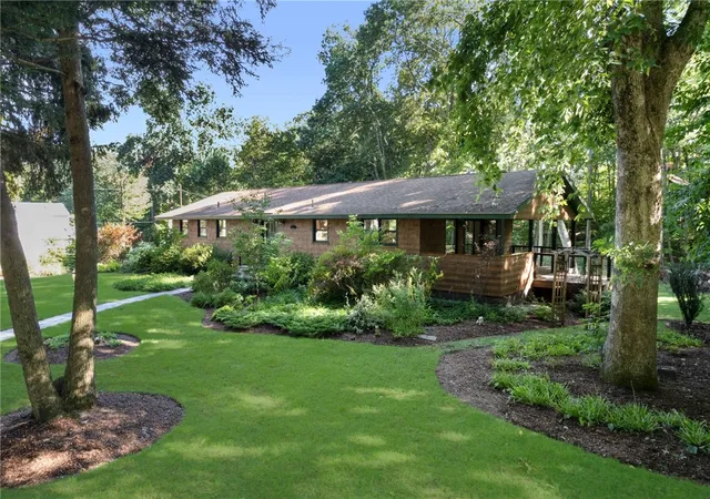Photo 1 of Sale Pending at 200 River Farm Dr, East Greenwich, RI 02818 | MLS# 1423484 | Listing updated on 2026-10-20