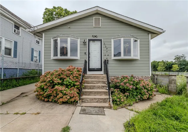 Photo 1 of Single family home for sale at 216 Wendell St, Providence, RI 02909 | MLS# 1423717 | Listing updated on 2026-10-21
