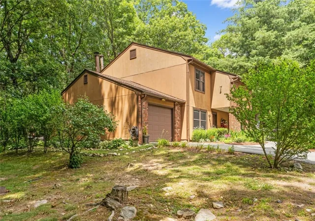 Photo 2 of Condo for sale at 3 Quail Cir #A, Smithfield, RI 02917 | MLS# 1423952 | Listing updated on 2026-10-20