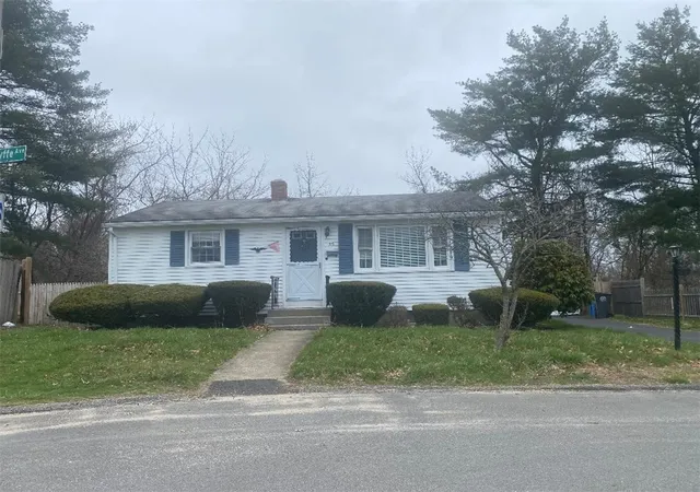 Photo 1 of Sale Pending at 39 Fyffe Ave, Cranston, RI 02920 | MLS# 1423298 | Listing updated on 2026-10-18