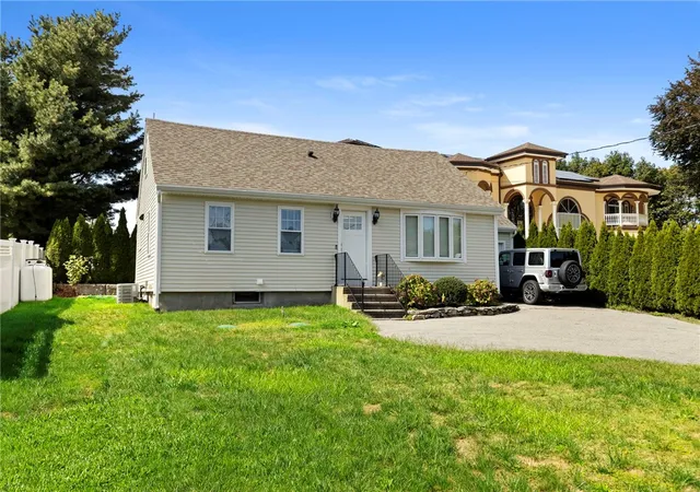 Photo 1 of Sale Pending at 2640 Diamond Hl Rd, Cumberland, RI 02864 | MLS# 1424128 | Listing updated on 2026-10-22