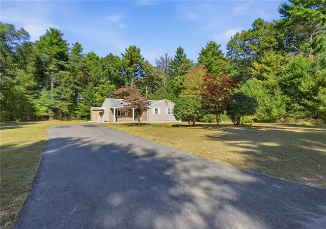 Photo 3 of Sale Pending at 19 Crestwood Dr, Hope Valley, RI 02832 | MLS# 1424129 | Listing updated on 2026-10-19