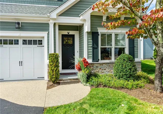Photo 2 of Condo for sale at 46 Travelers Ct #33, East Greenwich, RI 02818 | MLS# 1422853 | Listing updated on 2026-10-21